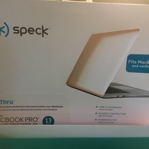 speck See Thru MacBook Pro Hardshell